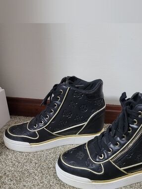 Guess Women's Fiora Wedge Black, Gold & White Fashion Sneakers, Size 7.5